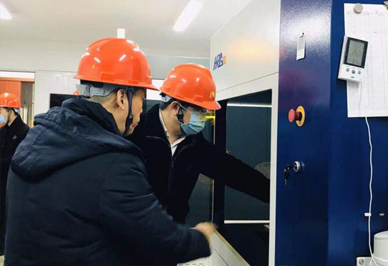 熱烈歡迎陜西雙創(chuàng)總經理汪建川蒞臨哈工三維參觀指導！