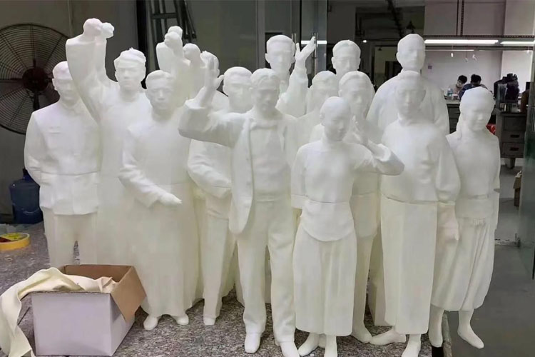 工業(yè)級3D打印機與CNC機加工在多個方面存在顯著差異